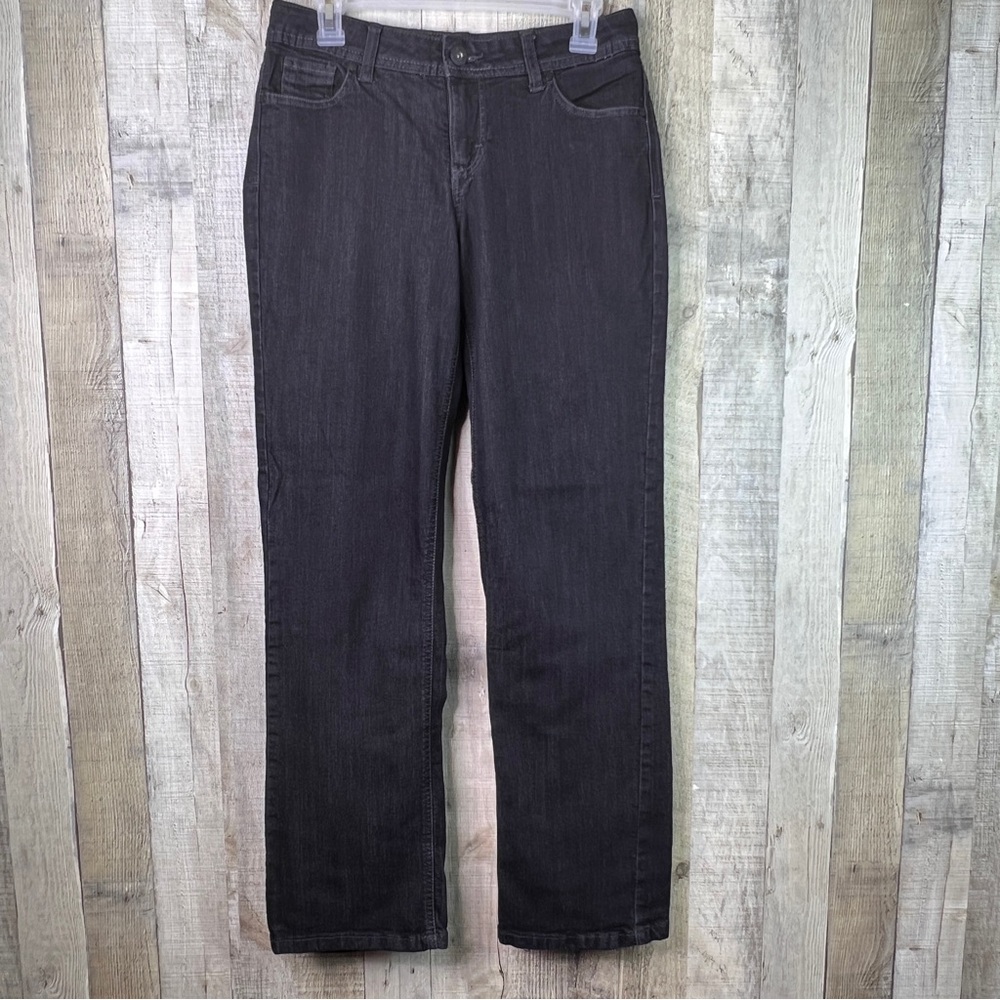 Wrangler Size 8 Black Straight Leg Denim Jeans with 5 Pockets & Embroide…